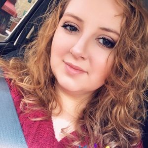 Meet your Posher, Abby